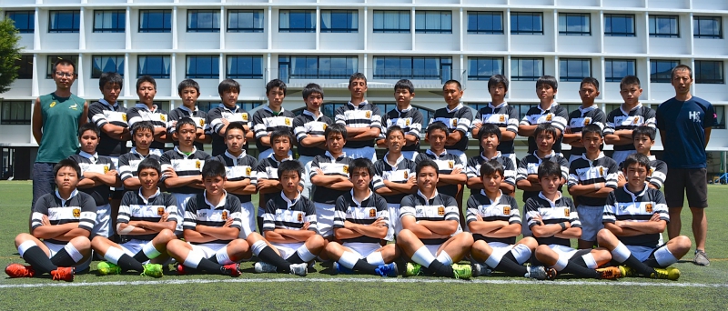 中学集合写真　本郷中学校.jpg